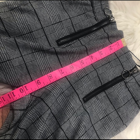 Black/grey patterned pants - Picture 8 of 11